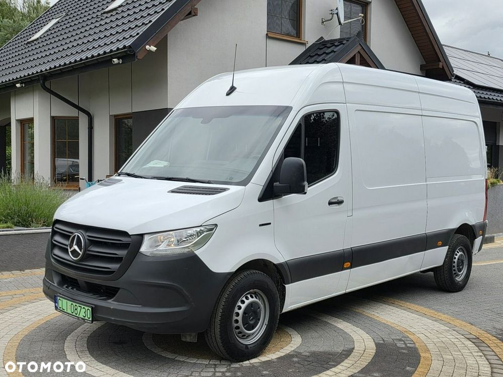 Mercedes-Benz Sprinter - 19