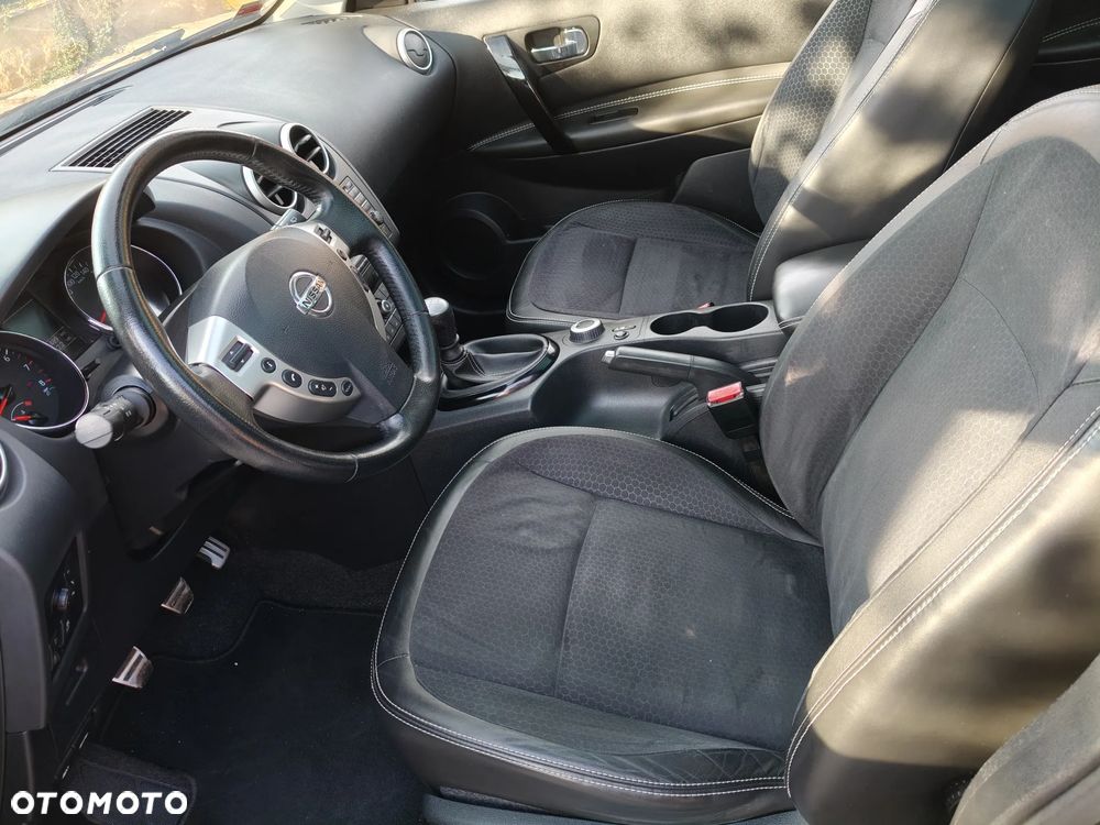 Nissan Qashqai+2 2.0 4x4 tekna - 8