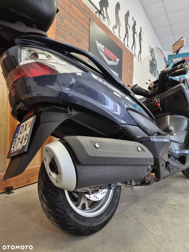 Suzuki Burgman - 7