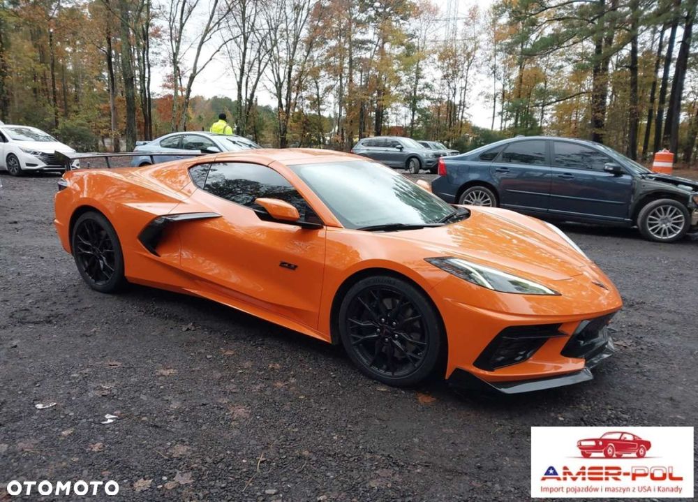 Chevrolet Corvette - 1