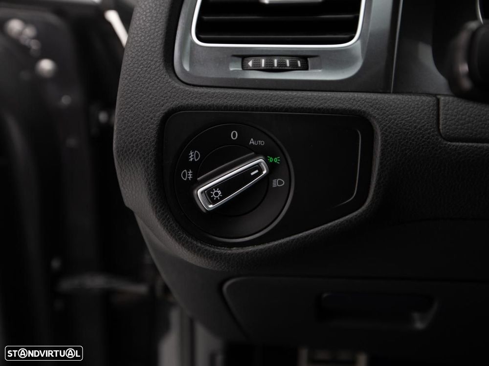 VW Golf Variant - 14