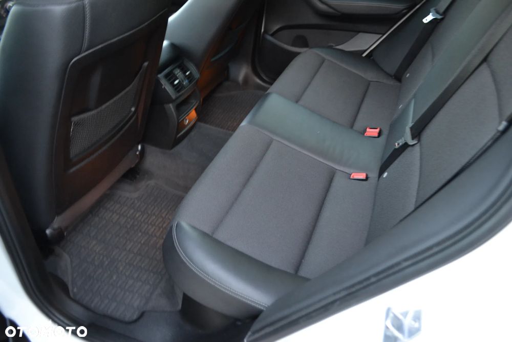 BMW X3 - 27