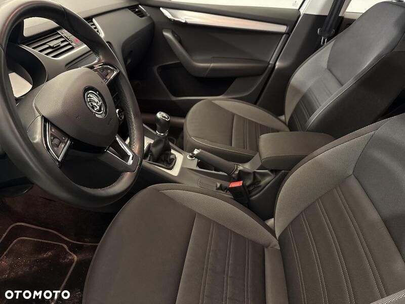 Skoda Octavia 1.5 TSI ACT Ambition - 11