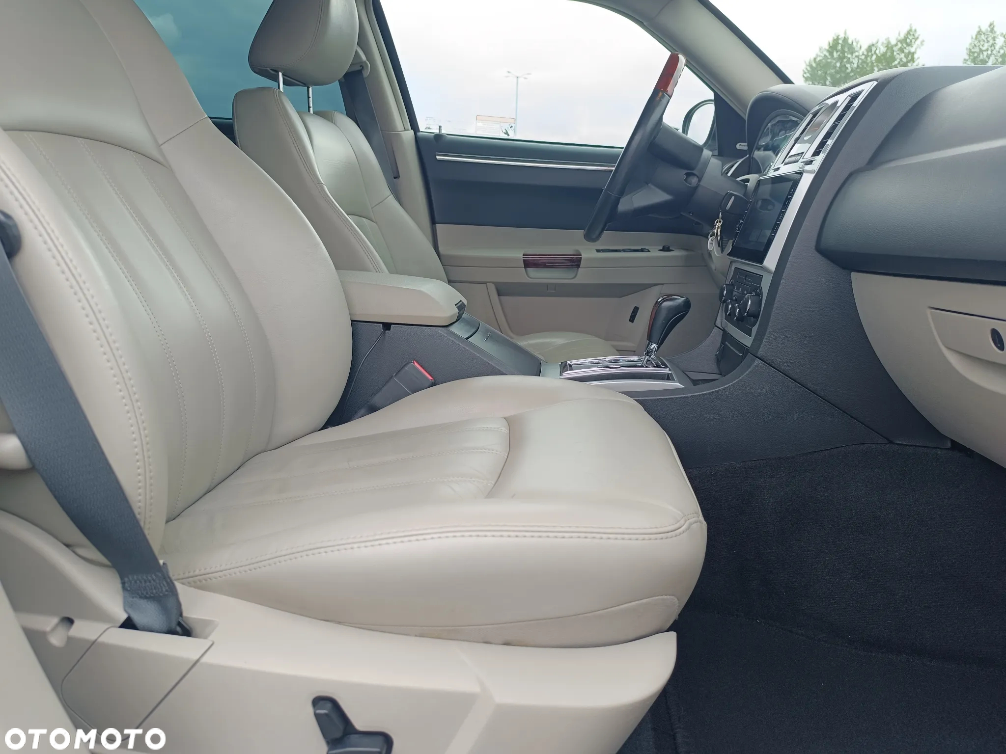 Chrysler 300C 2.7 V6 - 26