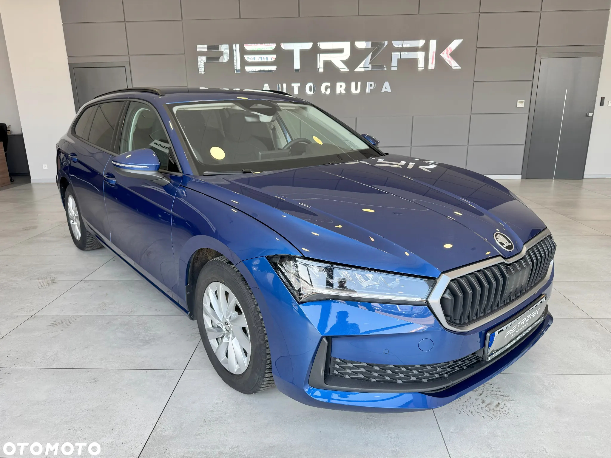 Skoda Superb 2.0 TDI SCR Essence DSG - 11