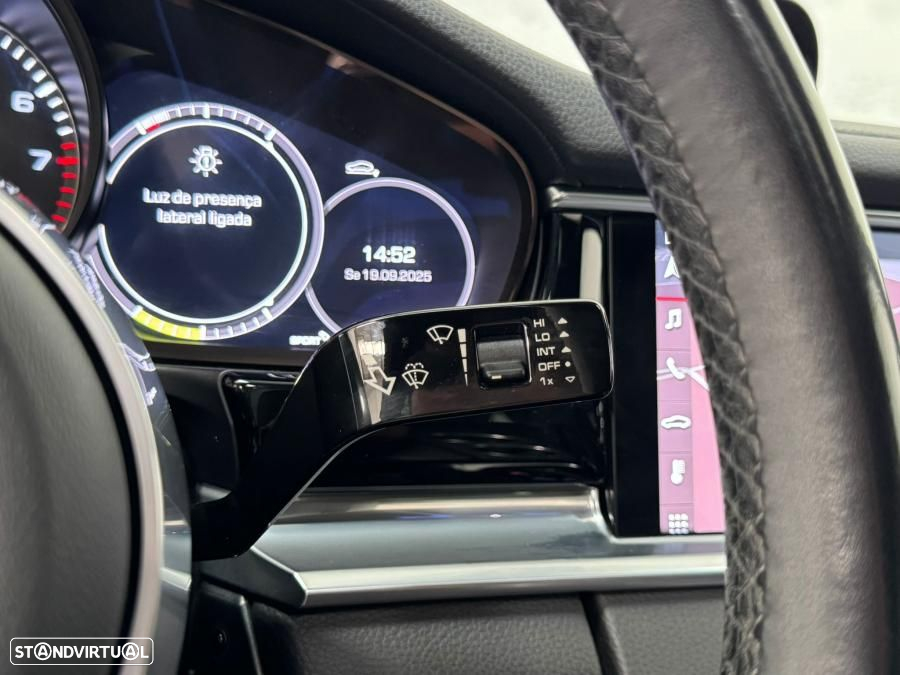 Porsche Panamera 4 E-Hybrid Executive - 22