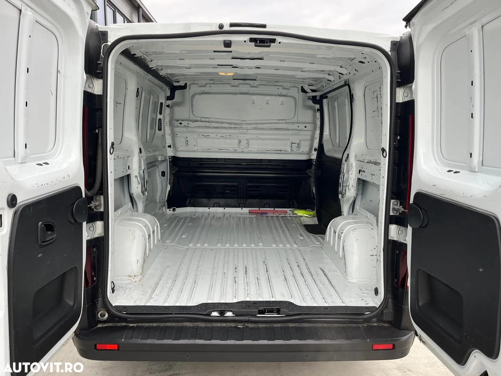 Renault Trafic ENERGY dCi 145 L1H1 Komfort - 15