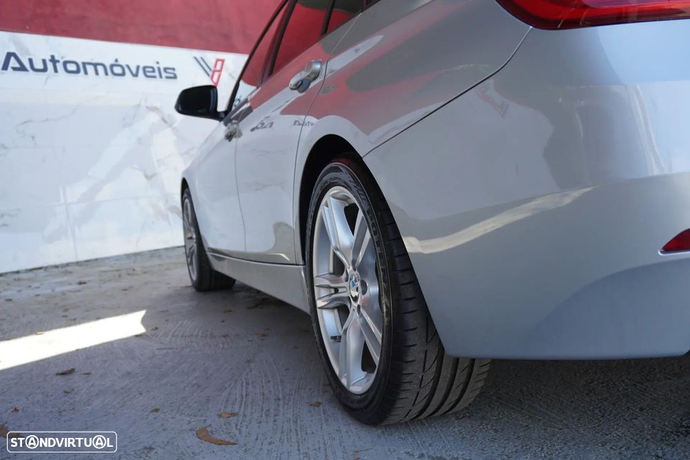 BMW 320 d Aut. - 16