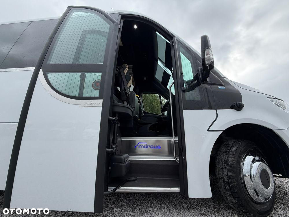 Mercedes-Benz Sprinter 519 - 17