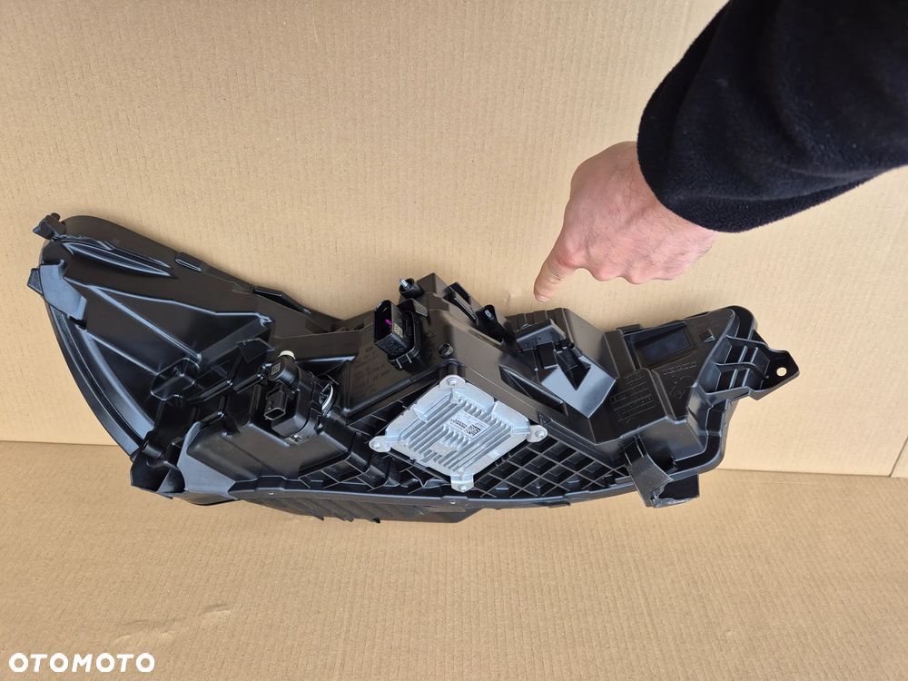 RENAULT CAPTUR ll. SYMBIOZ LAMPY PRZÓD PRAWA-260100091R LEWA-260604753R - 6