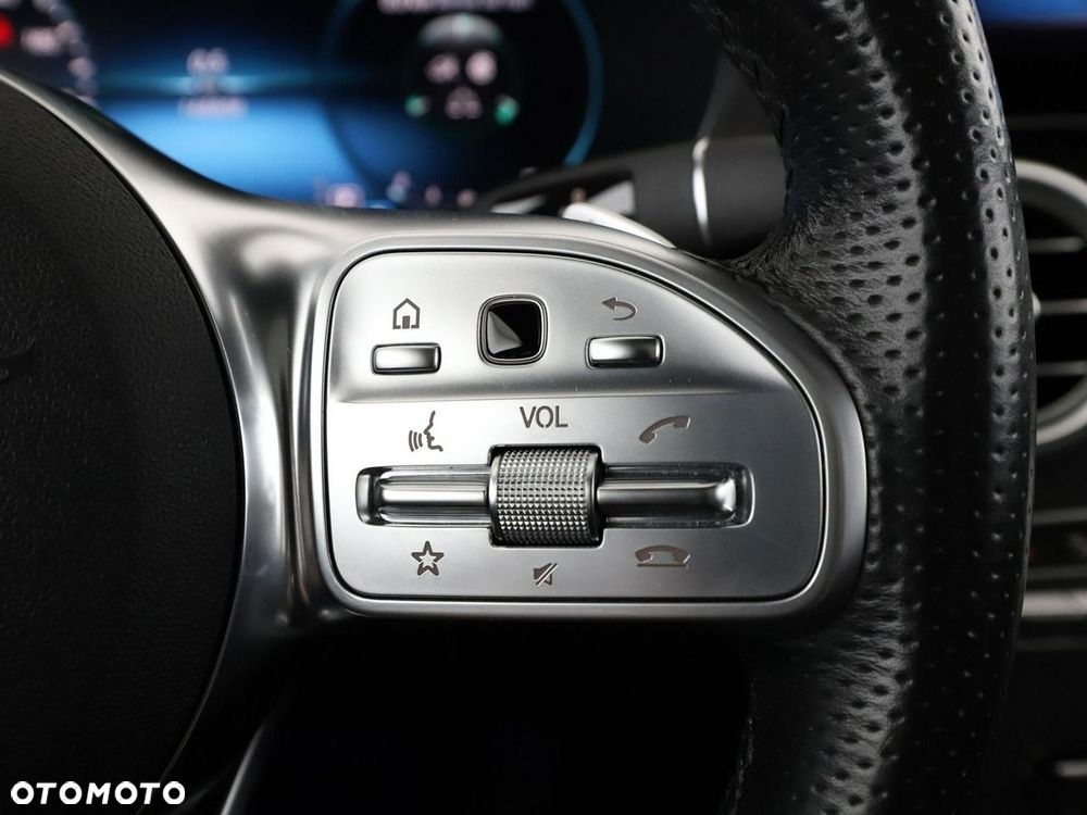 Mercedes-Benz Klasa C 200 4Matic 9G-TRONIC AMG Line - 34