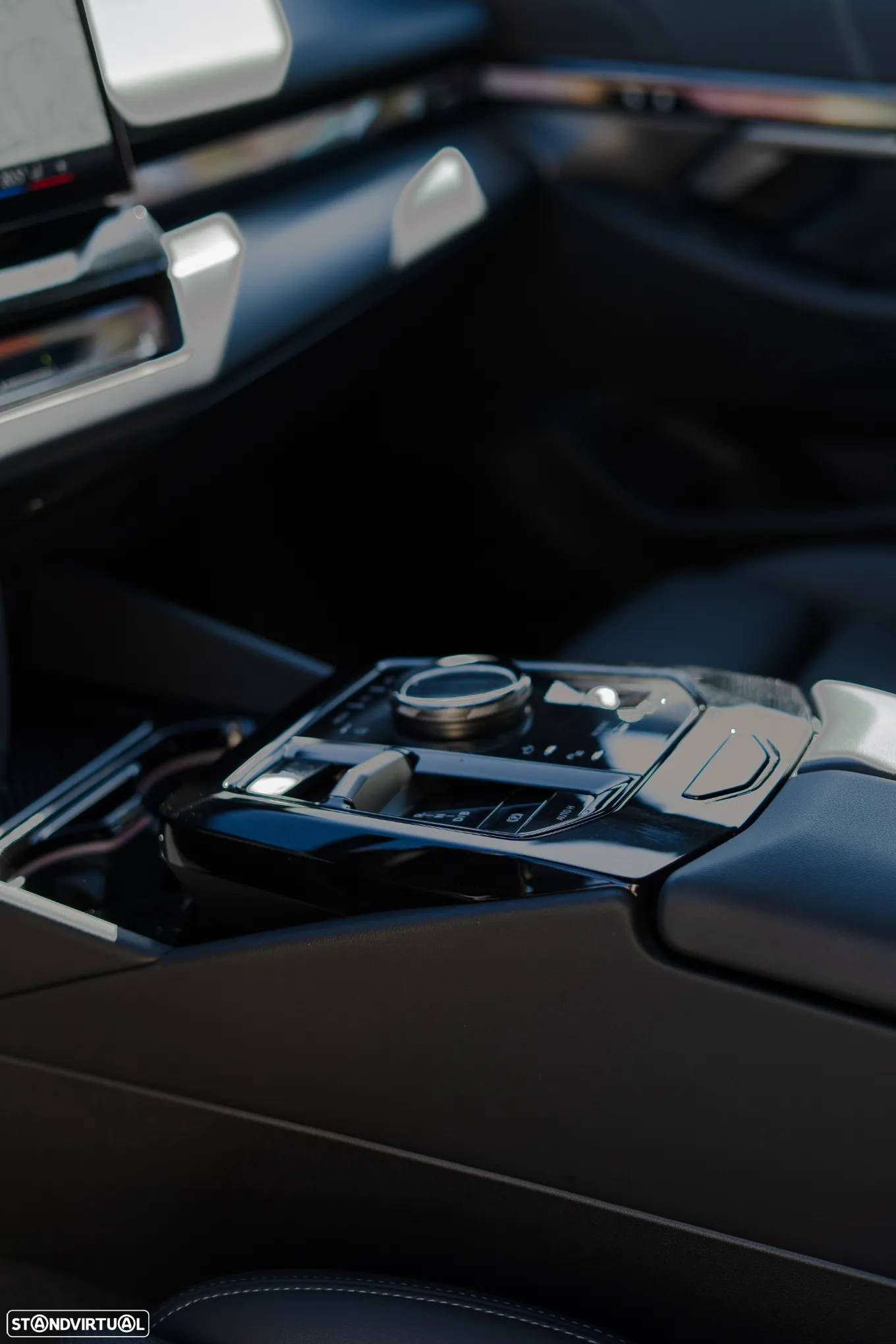 BMW i5 eDrive40 - 19