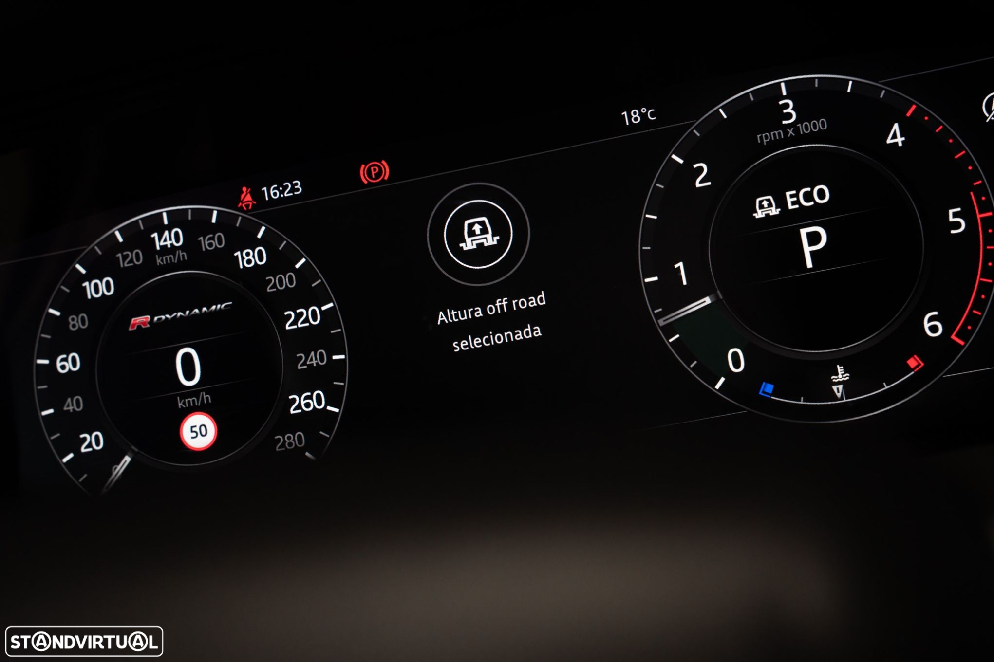 Land Rover Range Rover Velar 3.0 D R-Dynamic - 40