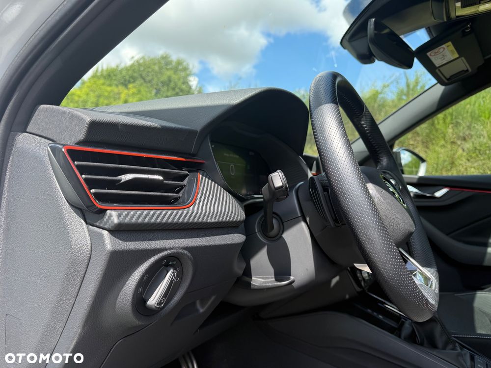 Skoda Kamiq 1.5 TSI Monte Carlo DSG - 19