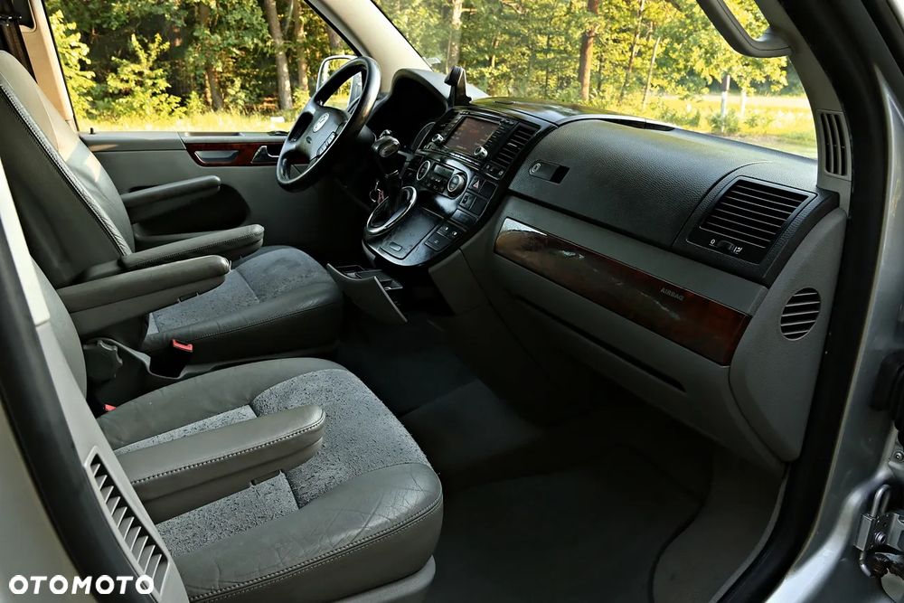 Volkswagen Multivan - 6