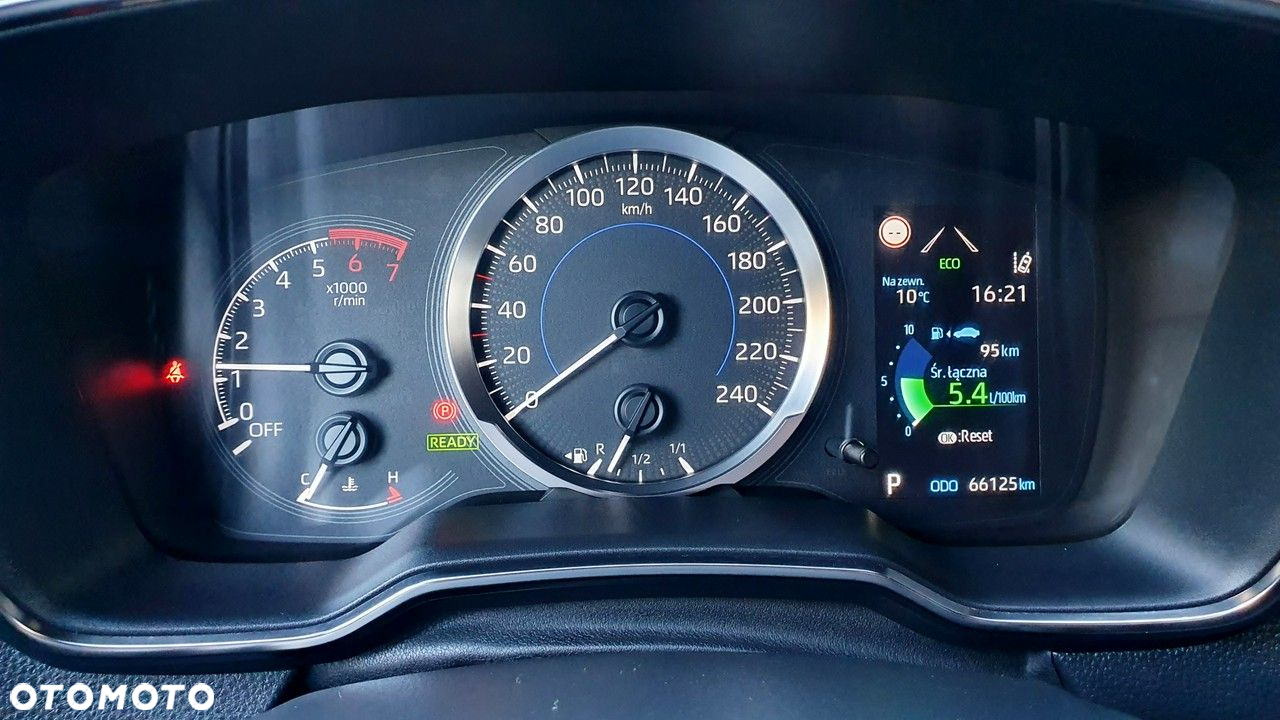 Toyota Corolla - 25