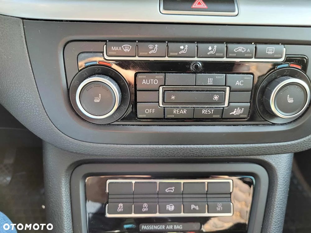 Volkswagen Sharan 2.0 TDI Highline - 19