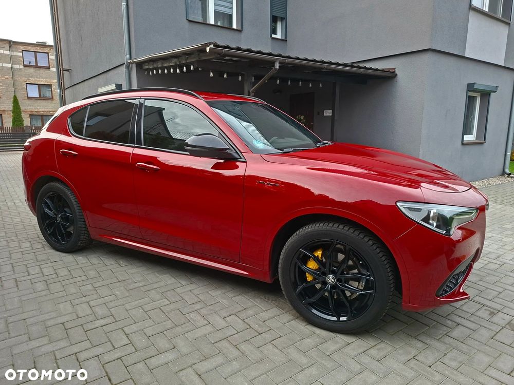 Alfa Romeo Stelvio 2.0 Turbo Veloce Q4 - 2