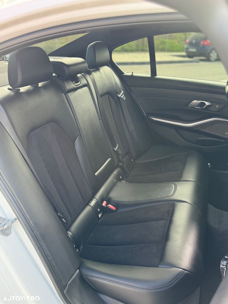 BMW Seria 3 320d Sport-Aut. M Sport - 7