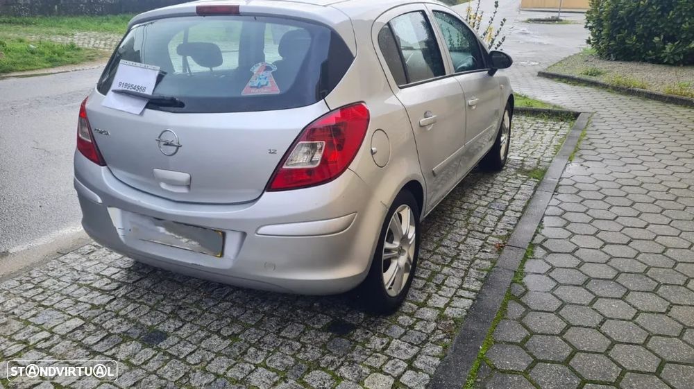 Opel Corsa 1.2 Enjoy - 1