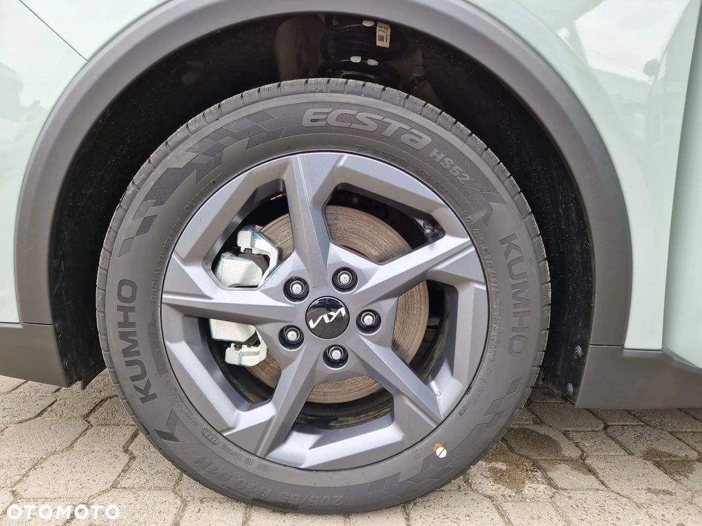 Kia K4 - 25