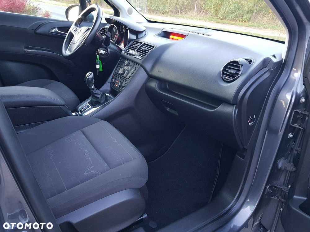 Opel Meriva - 18