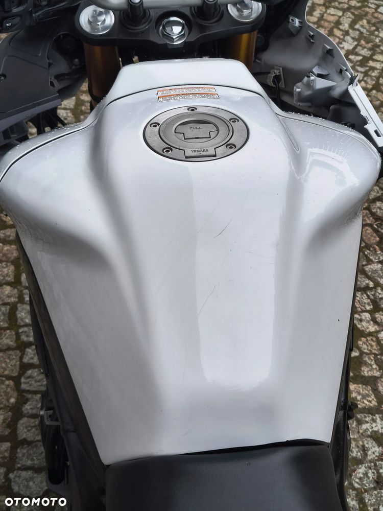 Yamaha FZ8 - 15