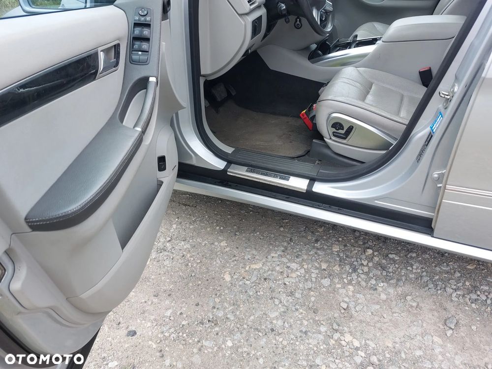 Mercedes-Benz Klasa R 500 L 4-Matic - 3