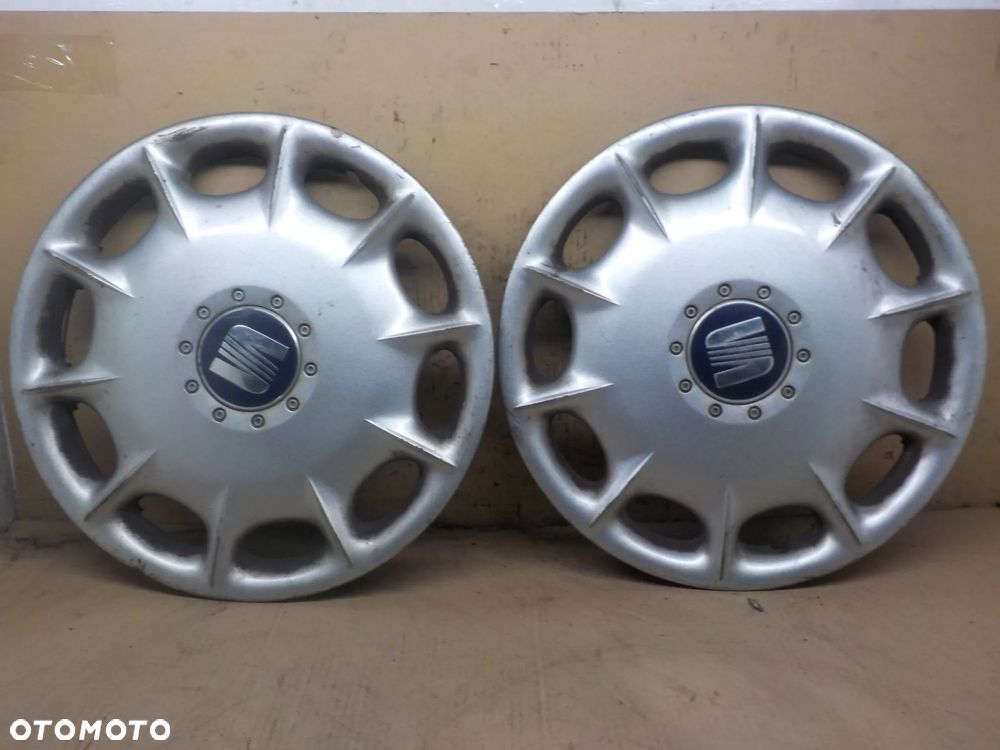 SEAT KOŁPAK R15 1M0601147 - 1