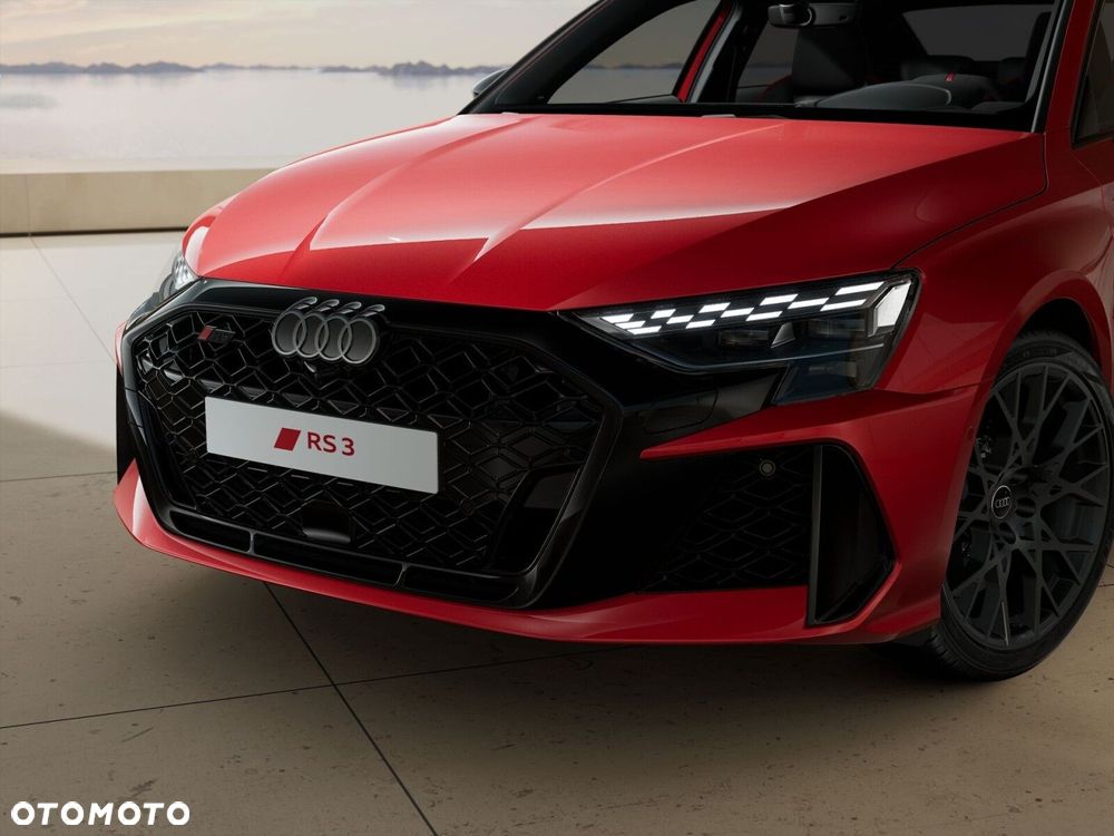 Audi RS3 Limousine - 6