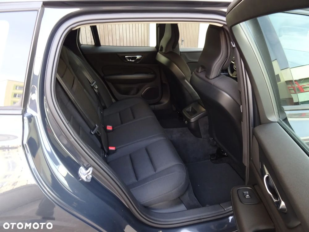 Volvo V60 D3 Geartronic Kinetic - 8