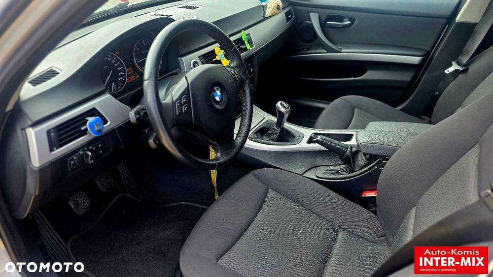 BMW Seria 3 - 23