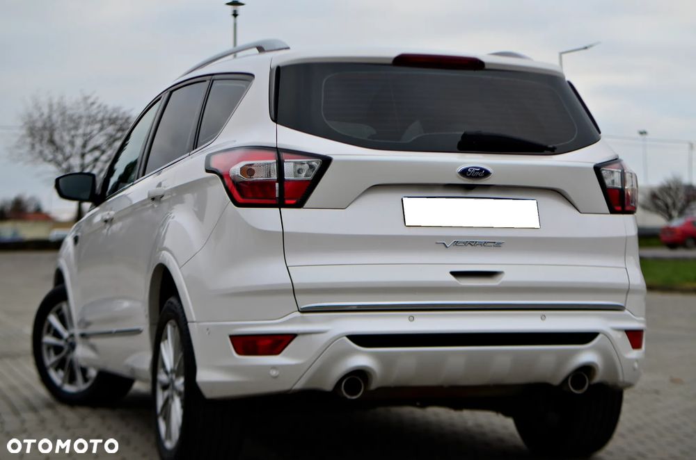 Ford Kuga Vignale 2.0 TDCi FWD - 9