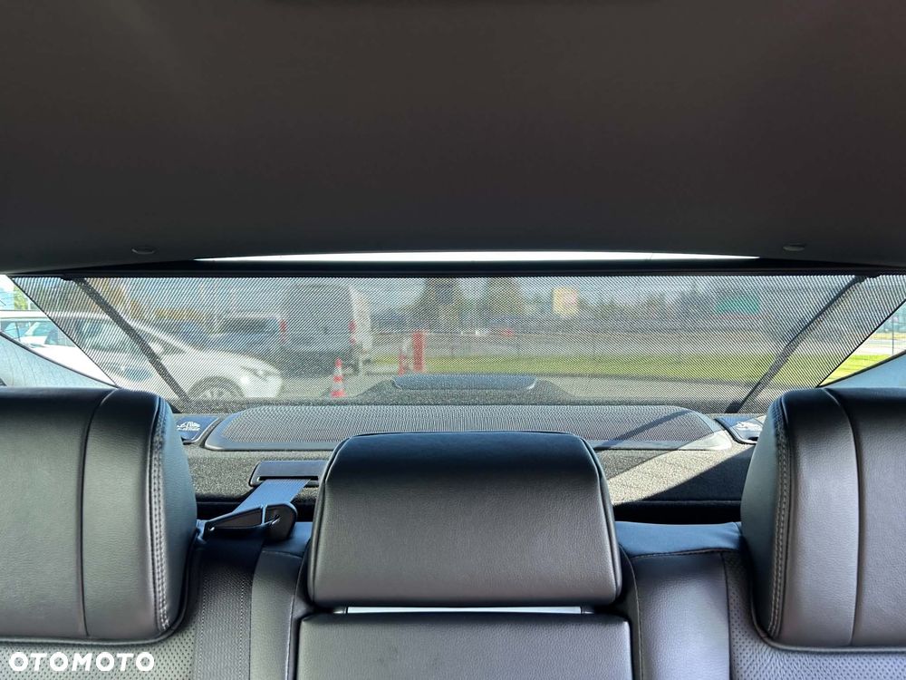 Toyota Camry 2.5 Hybrid Dynamic Force Executive e-CVT - 38