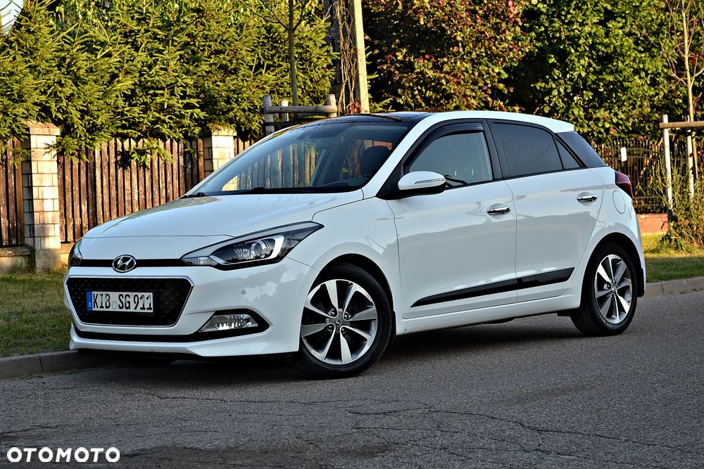 Hyundai i20 1.2 YES Gold - 3