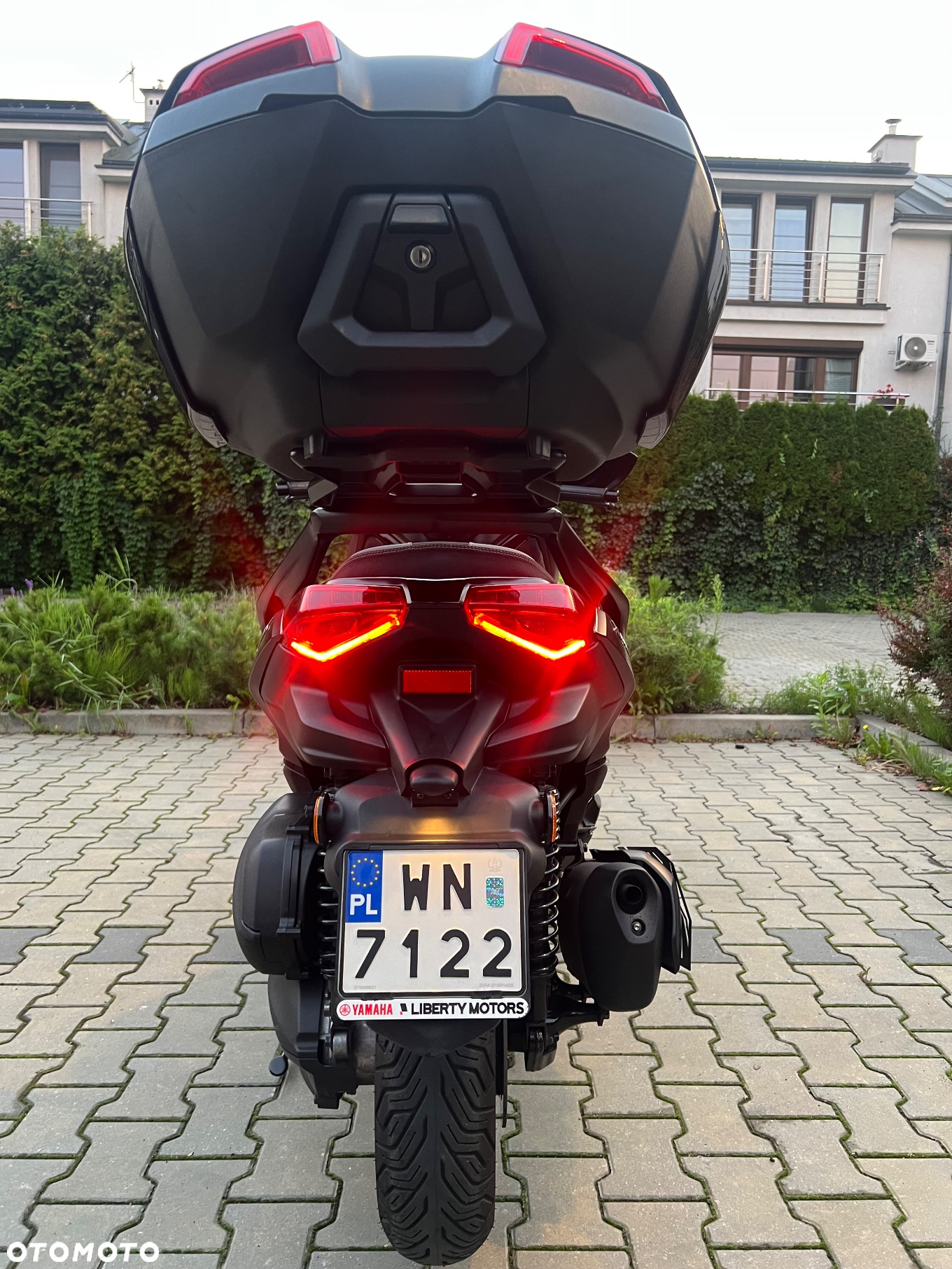 Yamaha X-max - 34