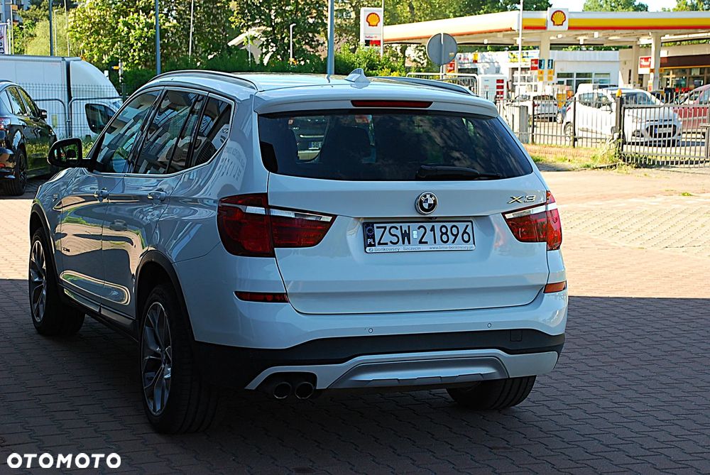 BMW X3 xDrive28i xLine - 22
