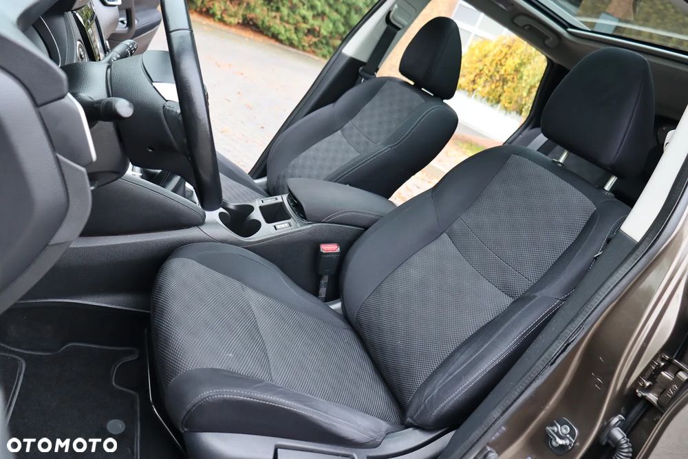Nissan Qashqai 1.6 DIG-T 360 - 24