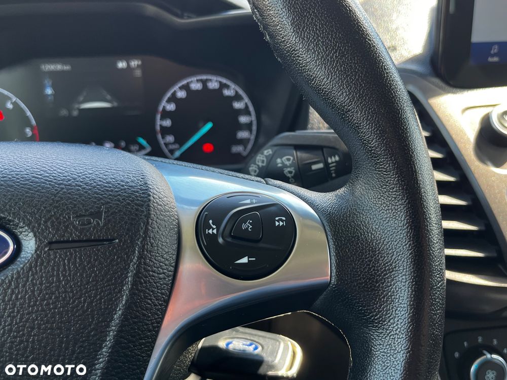 Ford Tourneo Connect - 18