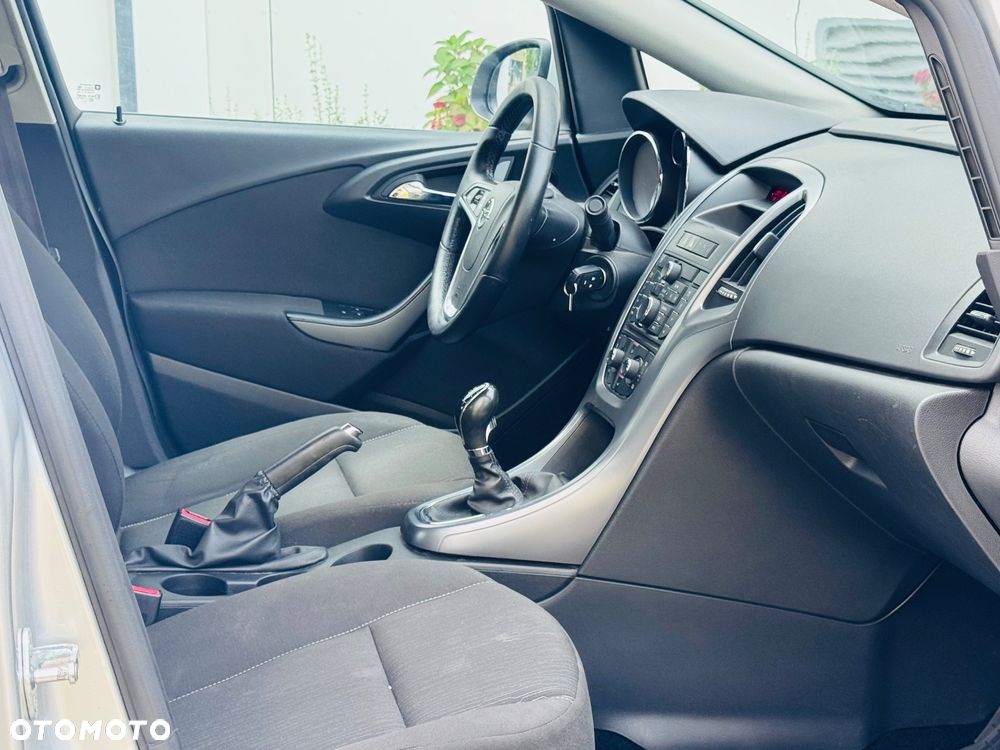 Opel Astra IV 1.4 T Business S&S - 24