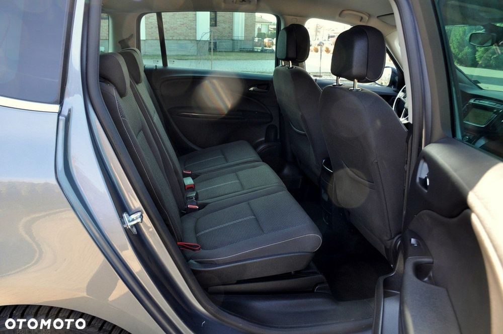 Opel Zafira - 19