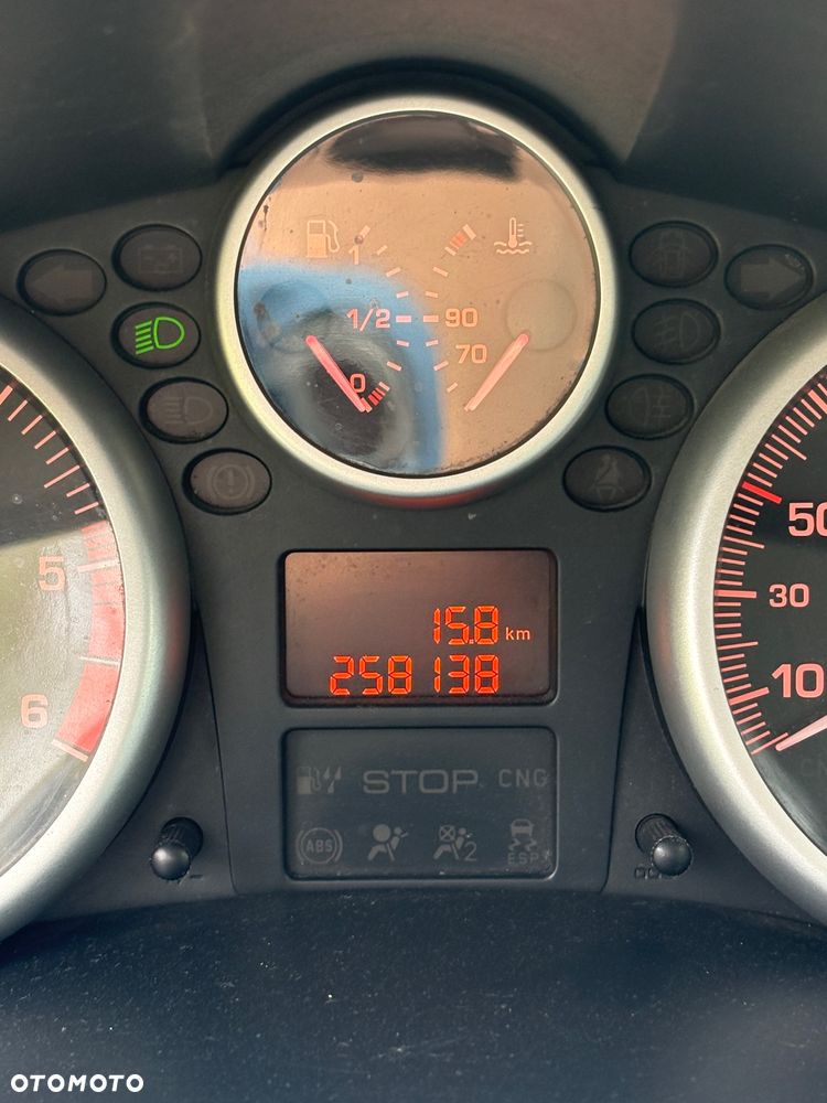 Peugeot 206 plus 1.4 HDI Presence Euro5 - 10