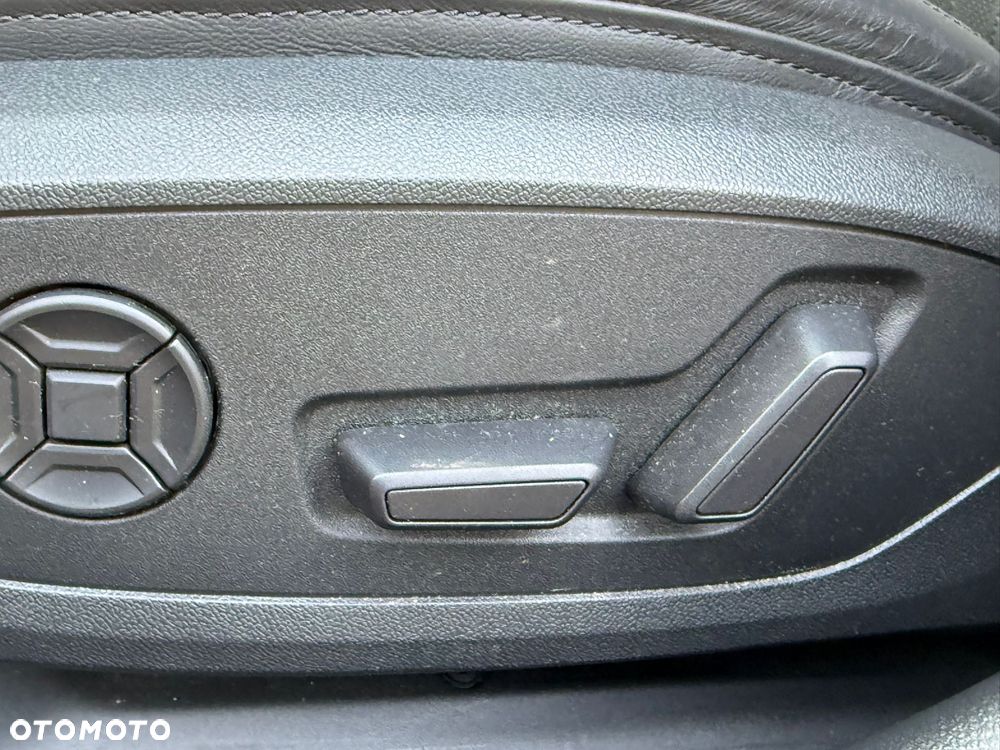 Audi A6 Limousine 50 TFSI e quattro S tronic design - 27