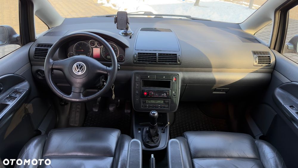 Volkswagen Sharan 1.9 TDI Exclusive Edition - 5