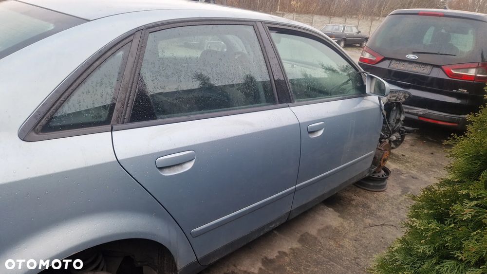 AUDI A4 B6 SEDAN DRZWI PRAWY PRZÓD LY5S - 1