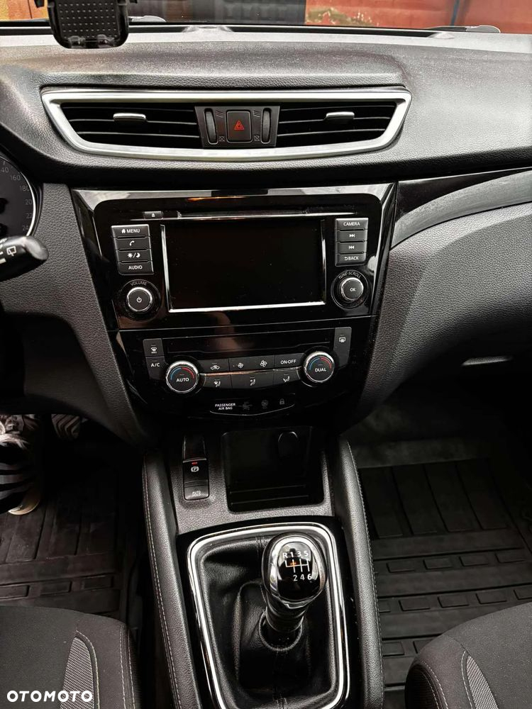 Nissan Qashqai - 16