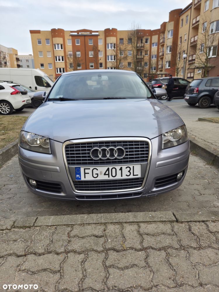 Audi A3 Sportback 1.6 Ambiente - 1