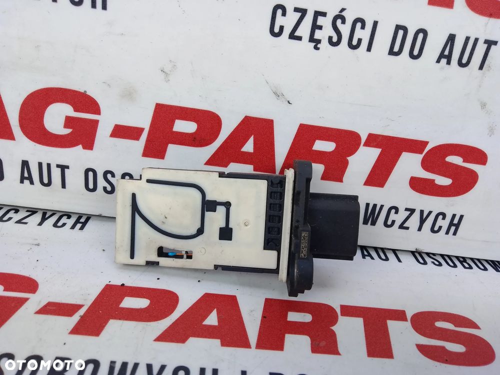 Przepływomierz Nissan Renault 1.6 DCI H8201267959 - 1