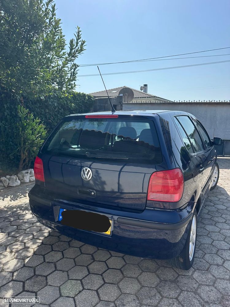 VW Polo 1.0 Conceptline - 4