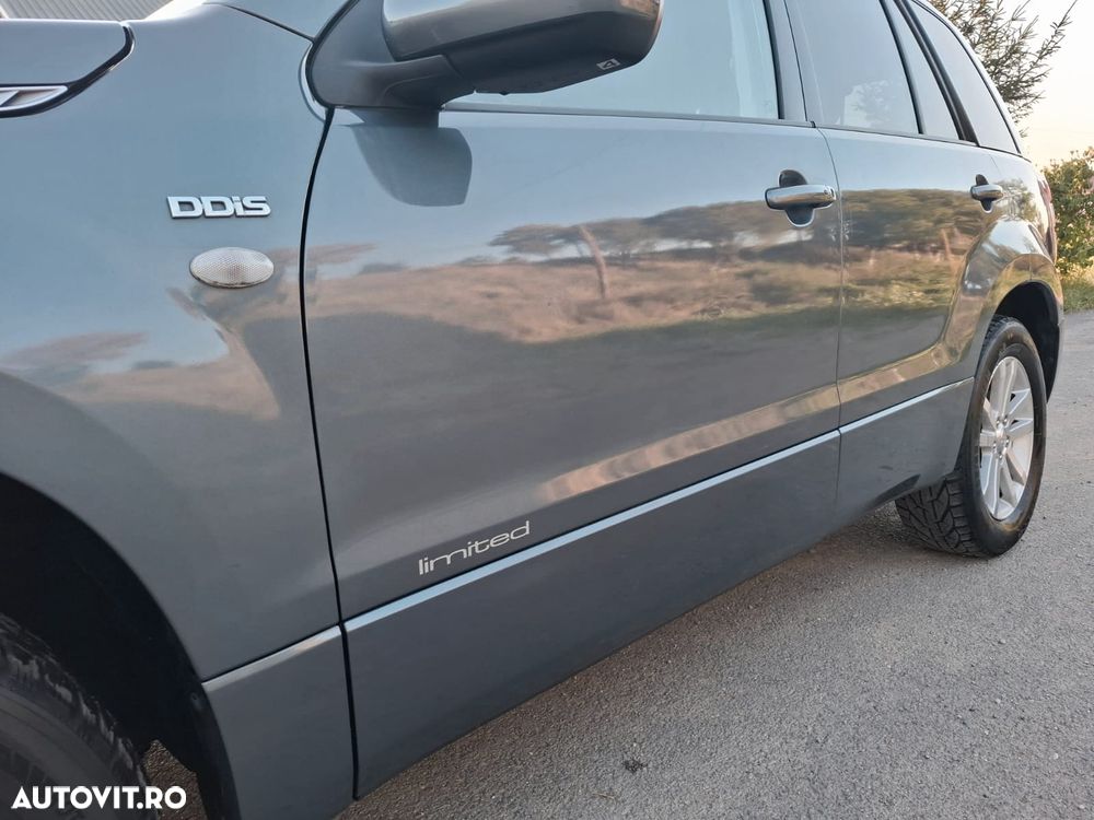 Suzuki Grand Vitara 1.9 DDiS Comfort DPF Limited - 10